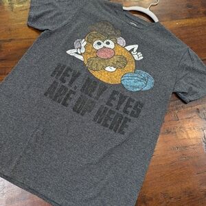 Mr. Potato Head Grey Short Sleeve T-Shirt Size XL Womens Hey My Eyes Are Up Here